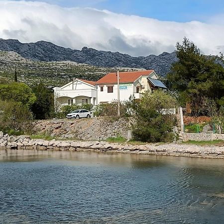 Paklenica Sport Apartments Starigrad Paklenica Esterno foto