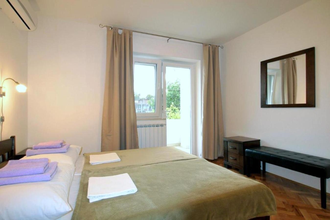 Paklenica Sport Apartments Starigrad Paklenica Camera foto