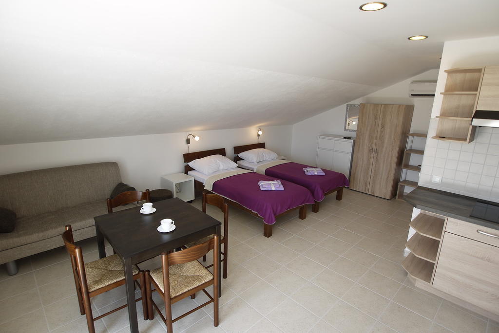 Paklenica Sport Apartments Starigrad Paklenica Camera foto